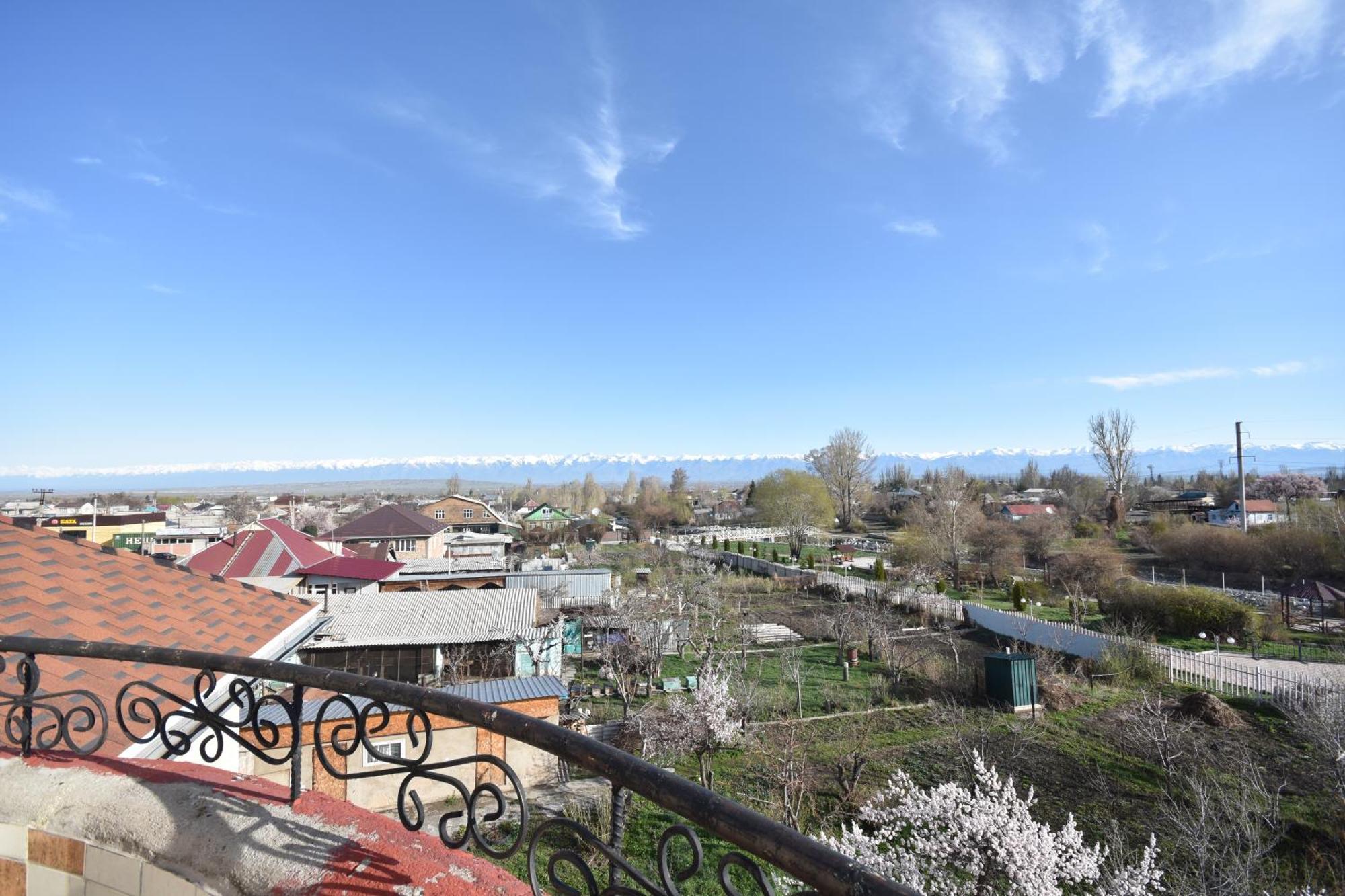 Riverside Karakol Exterior foto